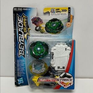 Beyblade Burst Evolution Switch Strike